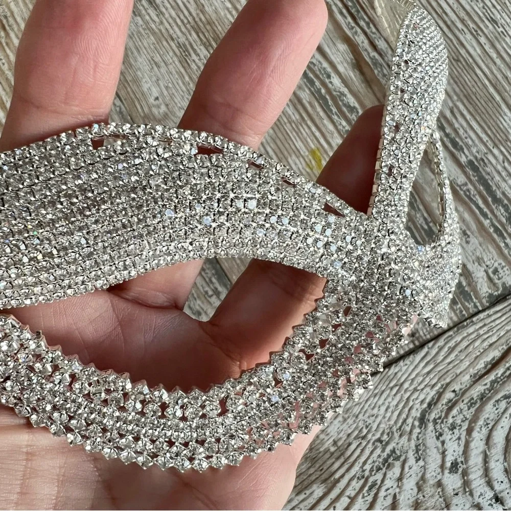 Crystal Rhinestone Masquerade Face Mask - Silver
